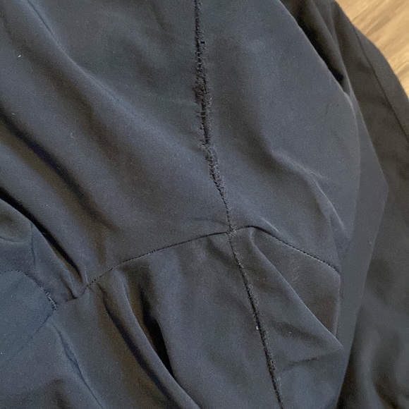 Under Armour Joggers - Picture 4 of 6